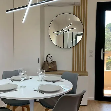 Apartmán Escapade Mediterraneenne Au Coeur De St-raphael