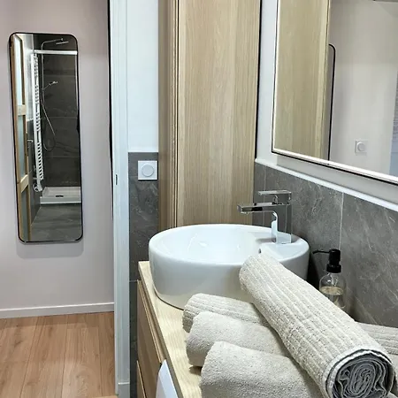 Escapade Mediterraneenne Au Coeur De St-raphael *